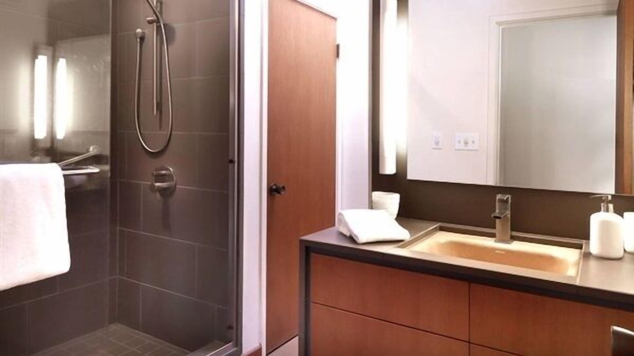 Photo of Bathroom in Occidental