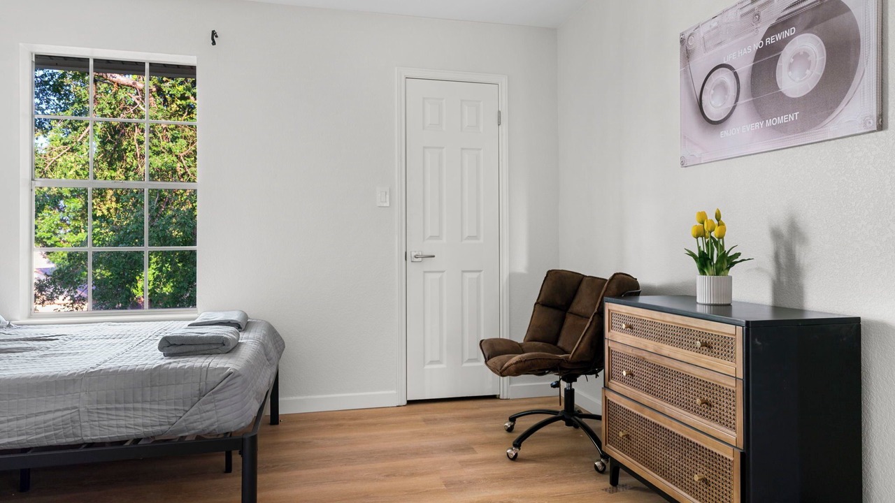 Photo of Bedroom in Milwood