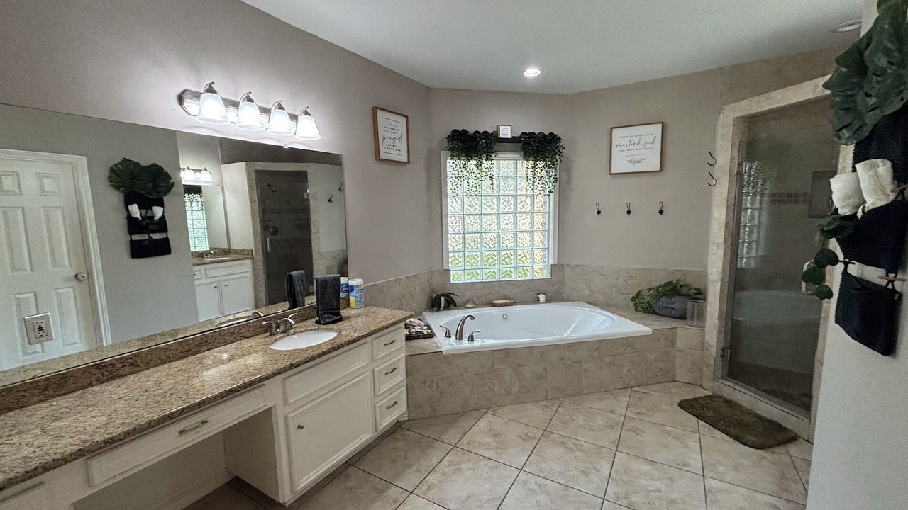Photo of Bathroom in Atascocita
