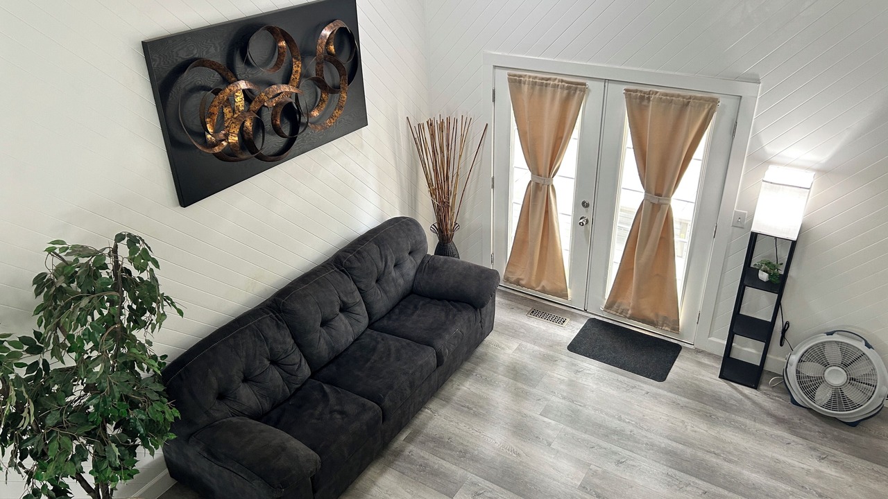 Photo of Livingroom in Auburn