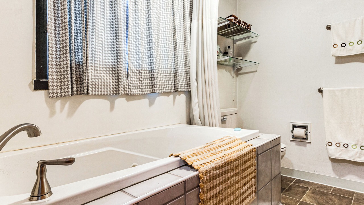 Photo of Bathroom in Neenah