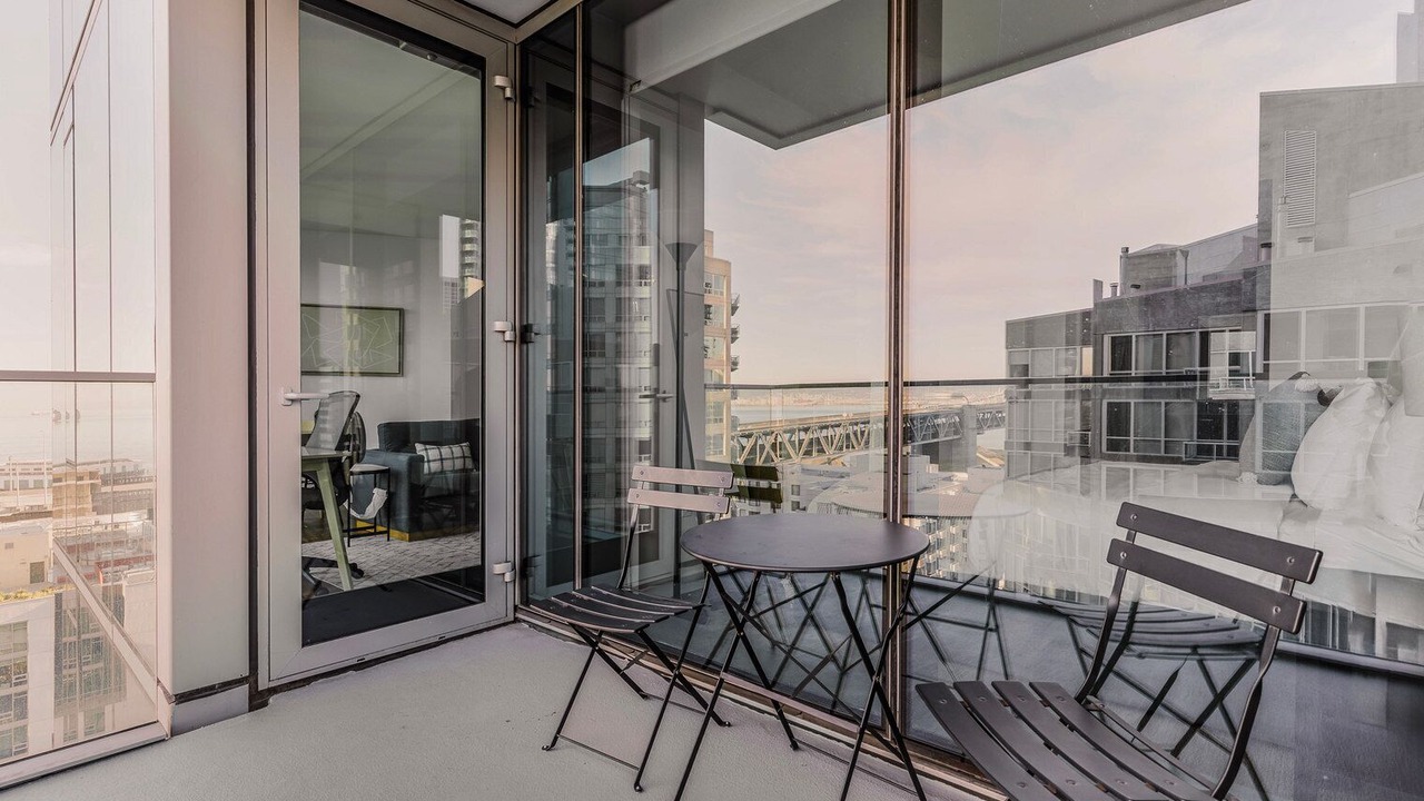 Photo of Others in Rincon Hill