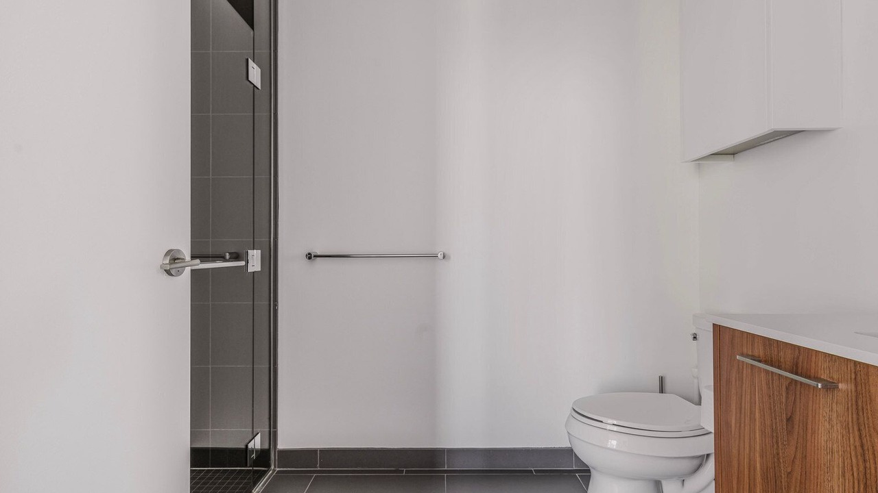 Photo of Bathroom in Rincon Hill