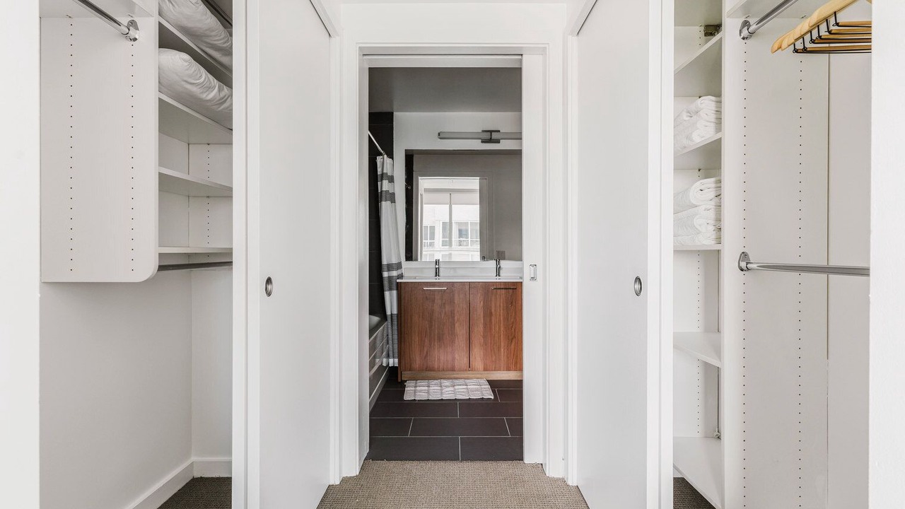 Photo of Others in Rincon Hill