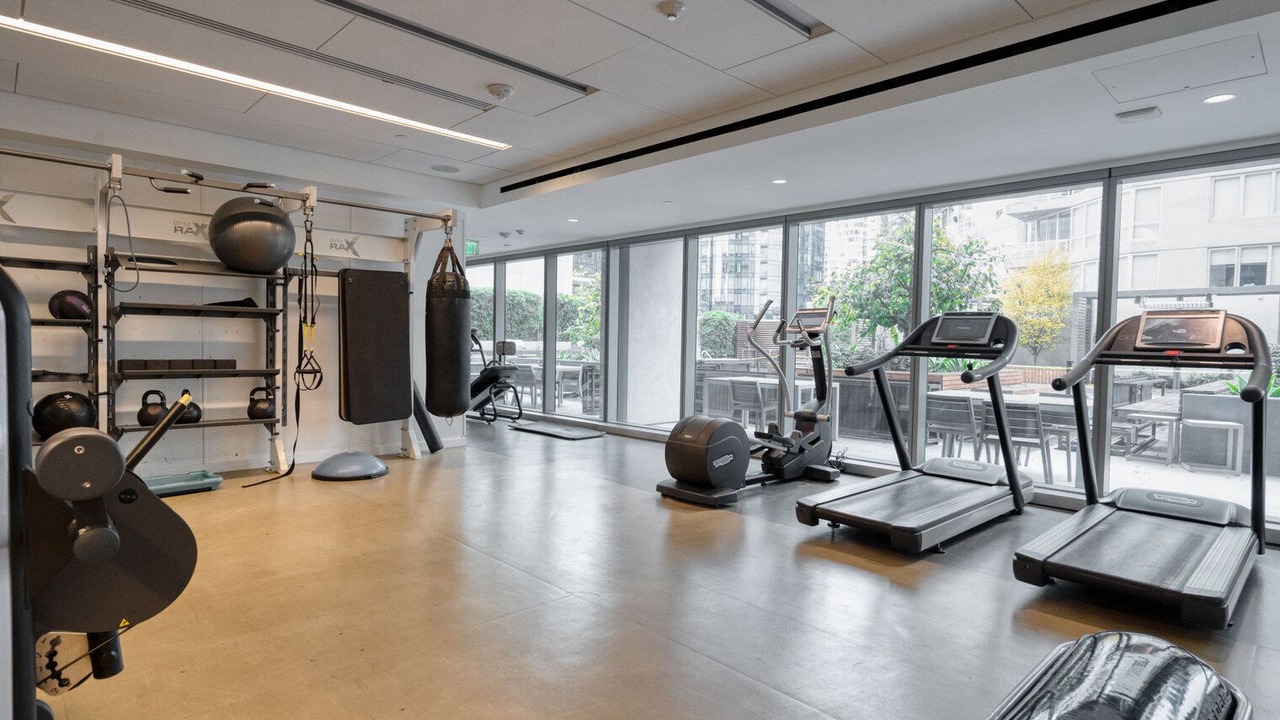 Photo of Others in Rincon Hill