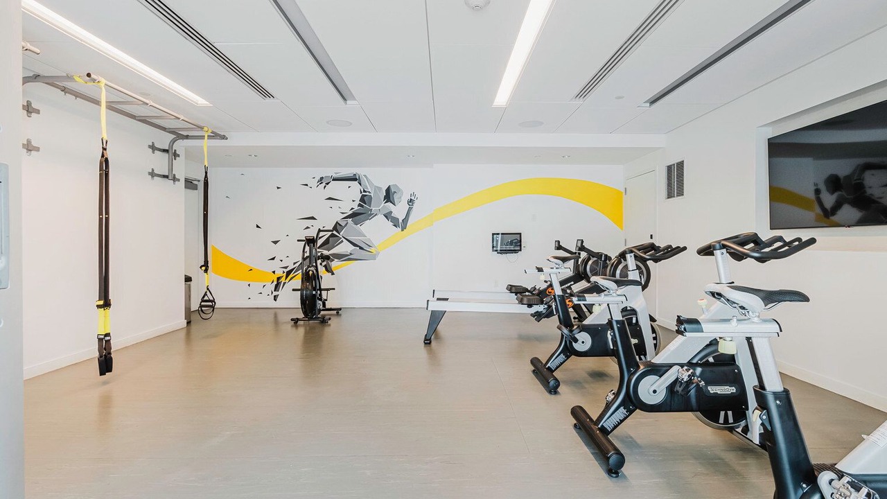 Photo of Others in Rincon Hill