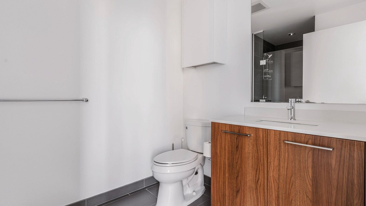 Photo of Bathroom in Rincon Hill