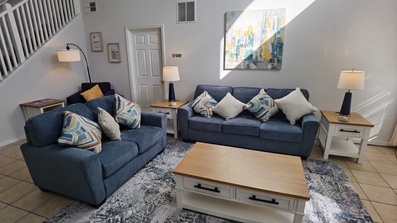 Photo of Livingroom in Lake Berkley