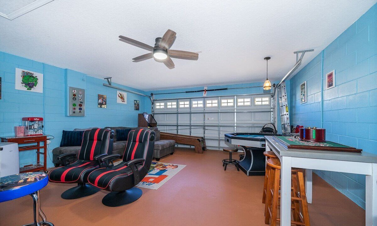 Photo of Bedroom in Crystal Cove