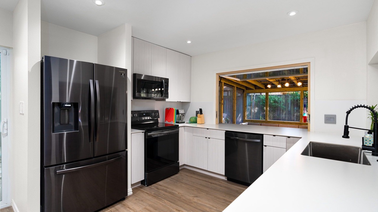 Photo of Kitchen in Wells Branch