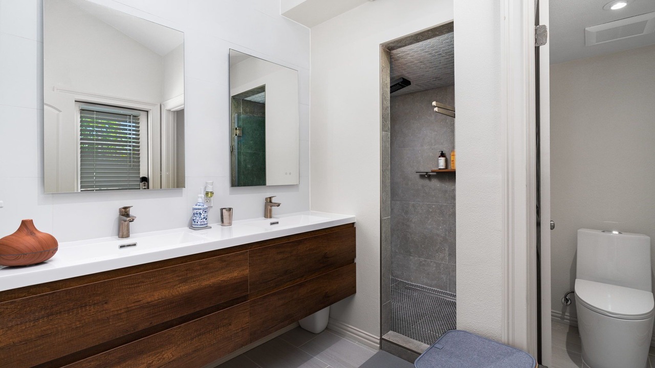 Photo of Bathroom in Wells Branch