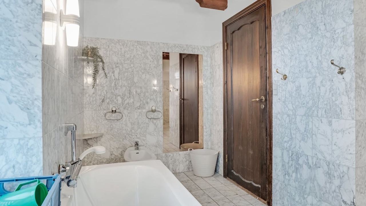 Photo of Bathroom in Farso