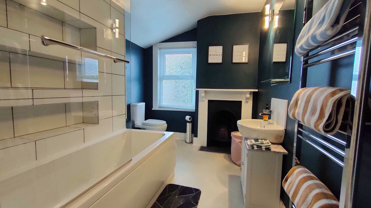 Photo of Others in Gillingham