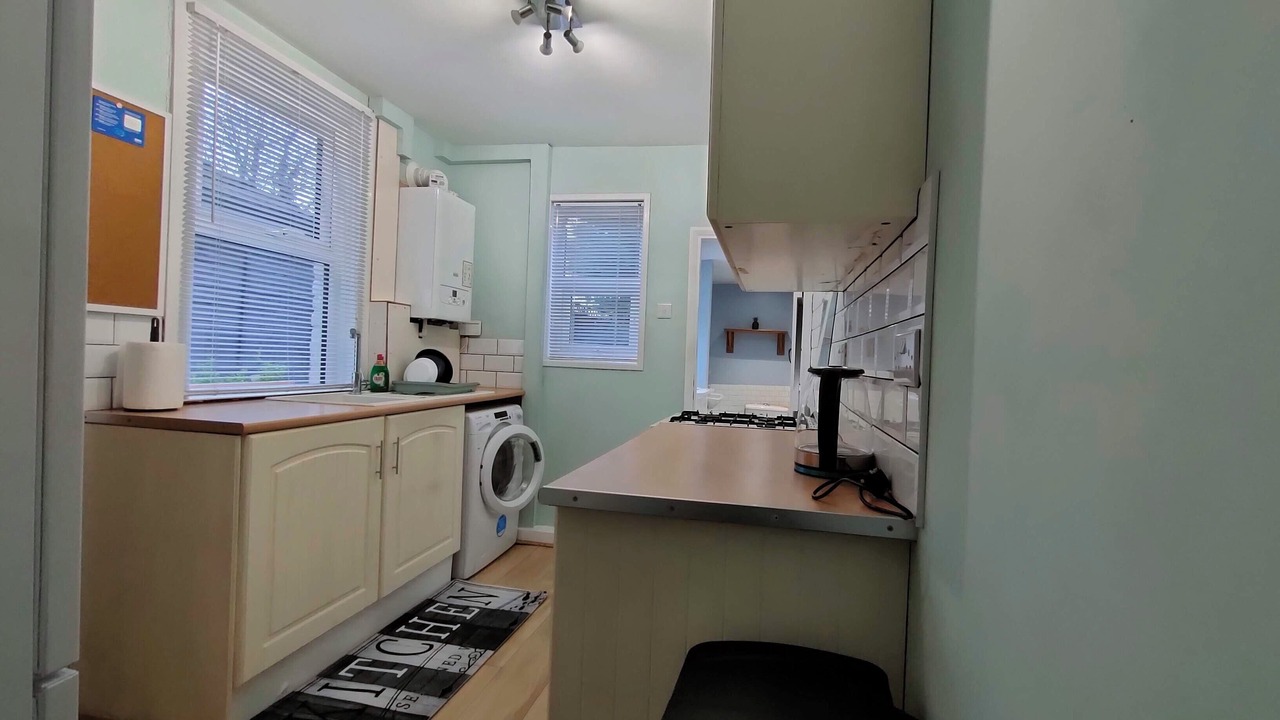 Photo of Others in Gillingham