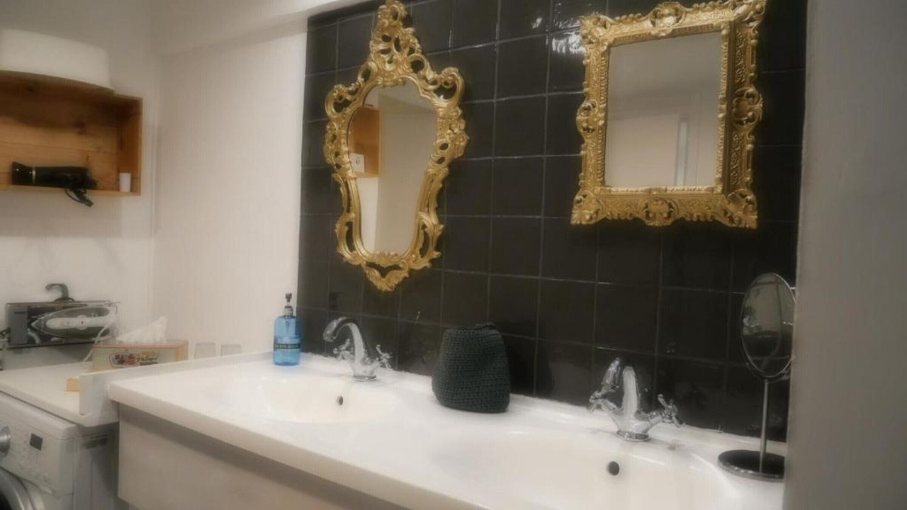 Photo of Bathroom in Flines-les-Mortagne