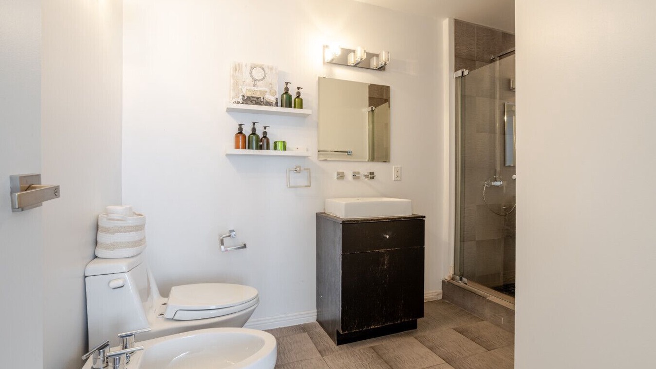 Photo of Bathroom in Griffintown