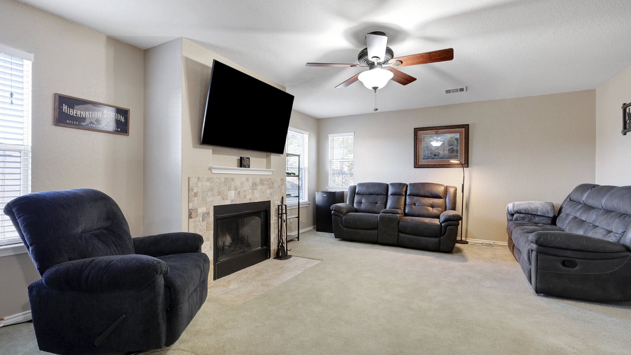 Photo of Livingroom in Converse