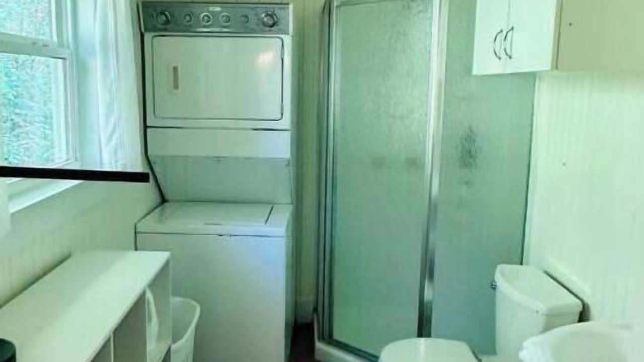 Photo of Bathroom in Andersonville