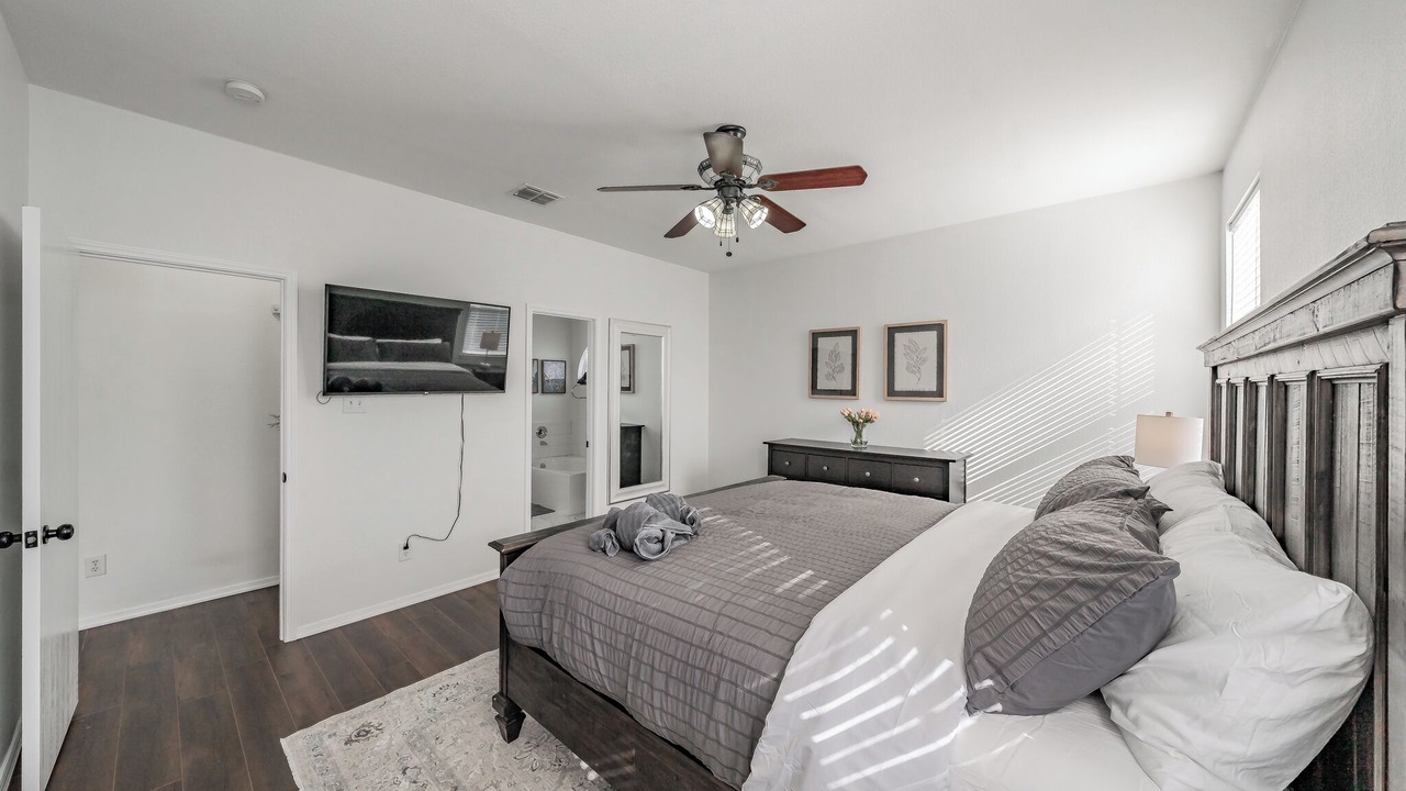 Photo of Bedroom in Little Elm