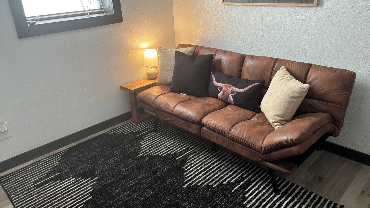 Photo of Livingroom in Duncan