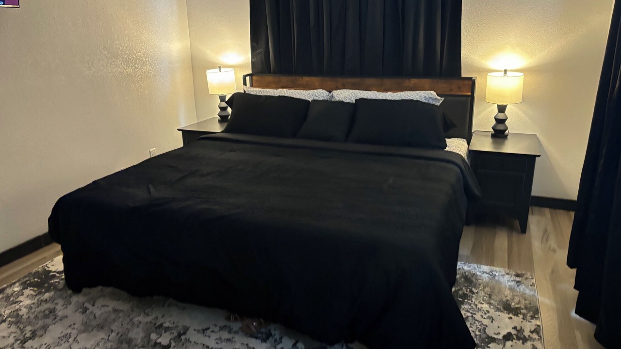 Photo of Bedroom in Duncan