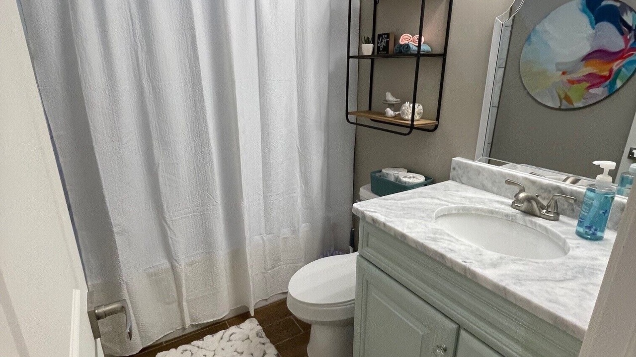 Photo of Bathroom in Ellendale