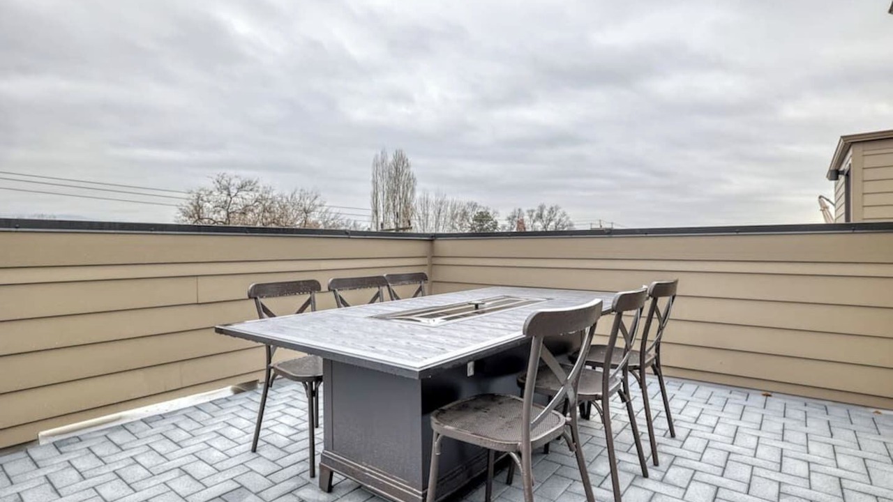 Photo of Livingroom in Veterans Park