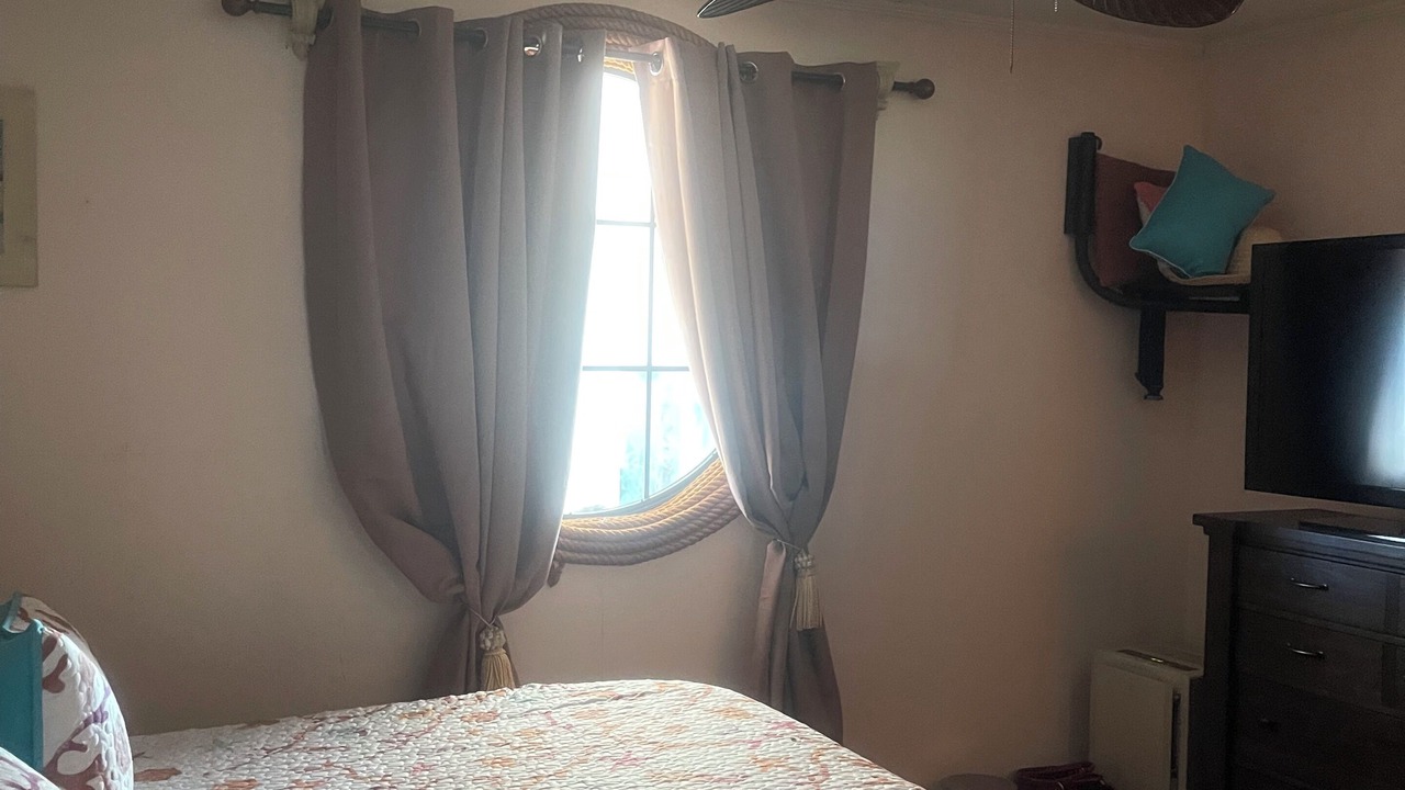 Photo of Bedroom in Port Lavaca