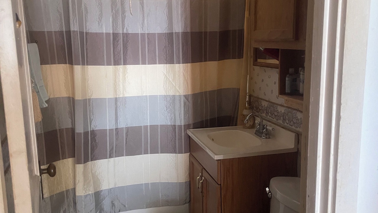 Photo of Bathroom in Port Lavaca