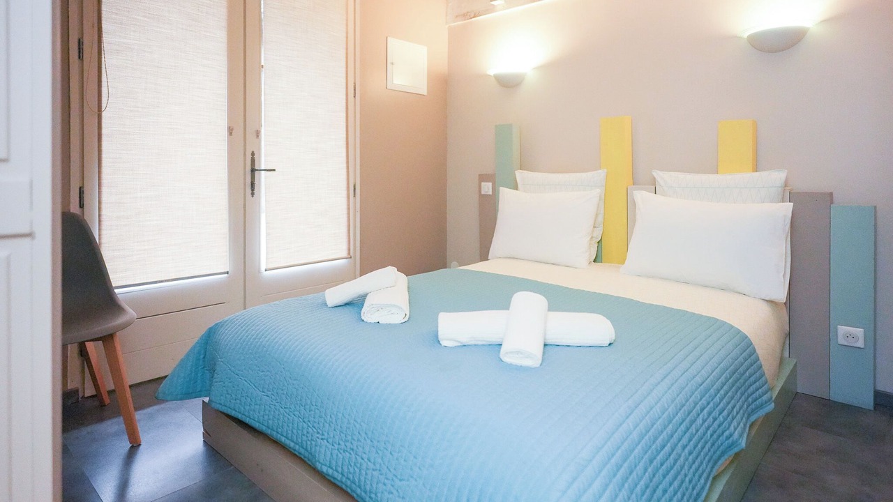 Photo of Bedroom in Thones