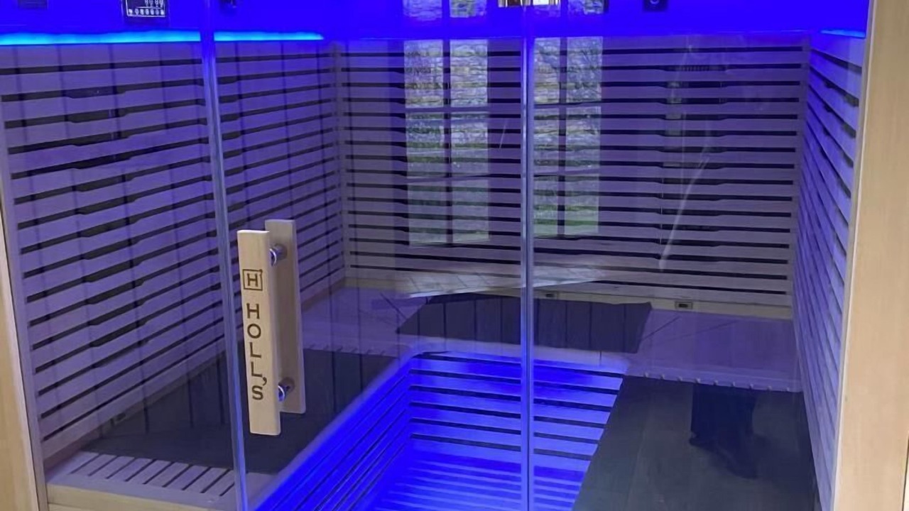 Photo of Others in Sedan