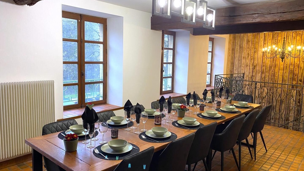 Photo of Others in Sedan