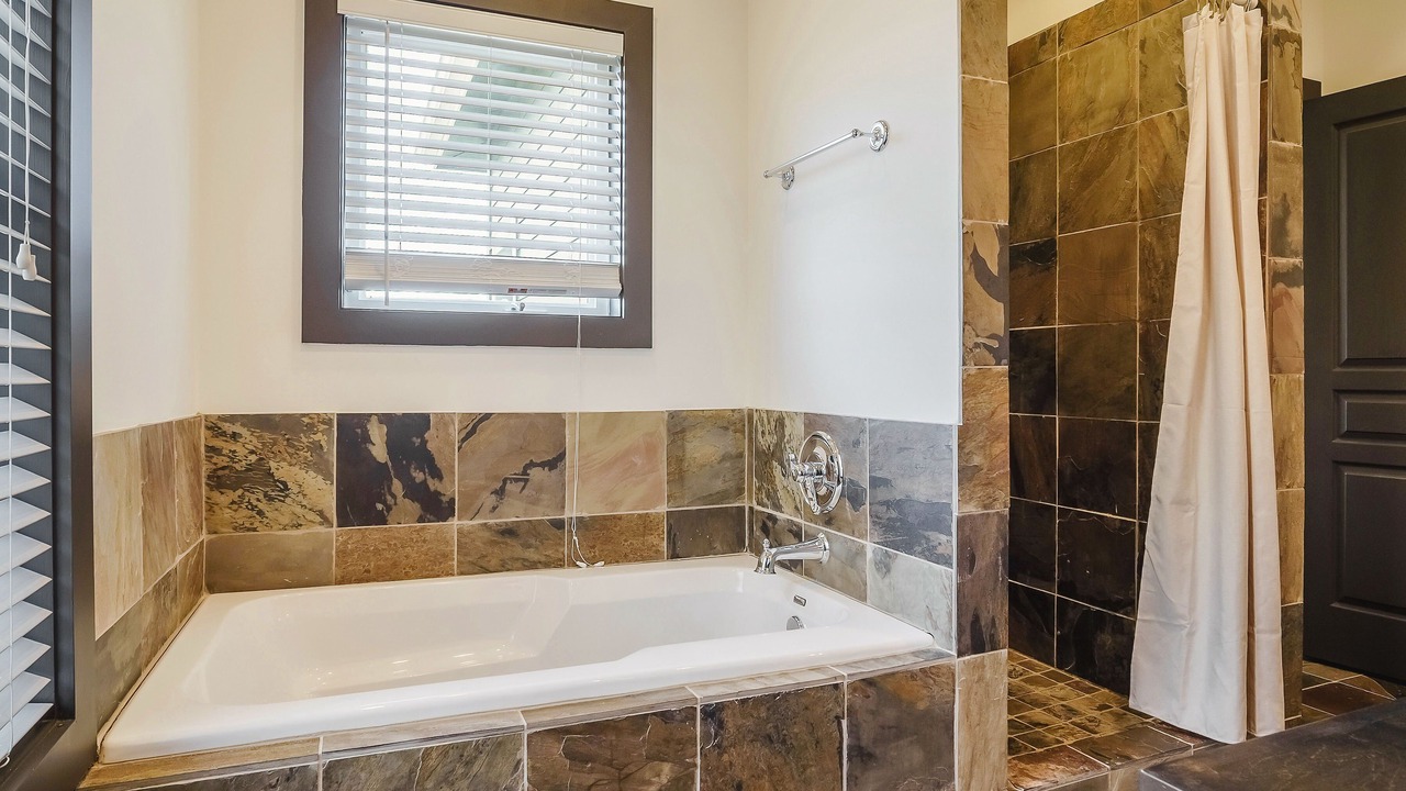 Photo of Bathroom in Smithville