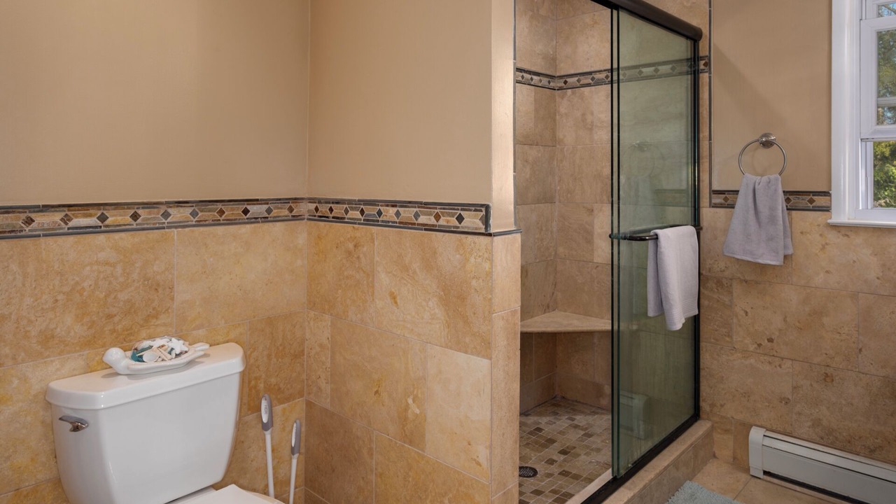 Photo of Bathroom in Baileys Crossroads