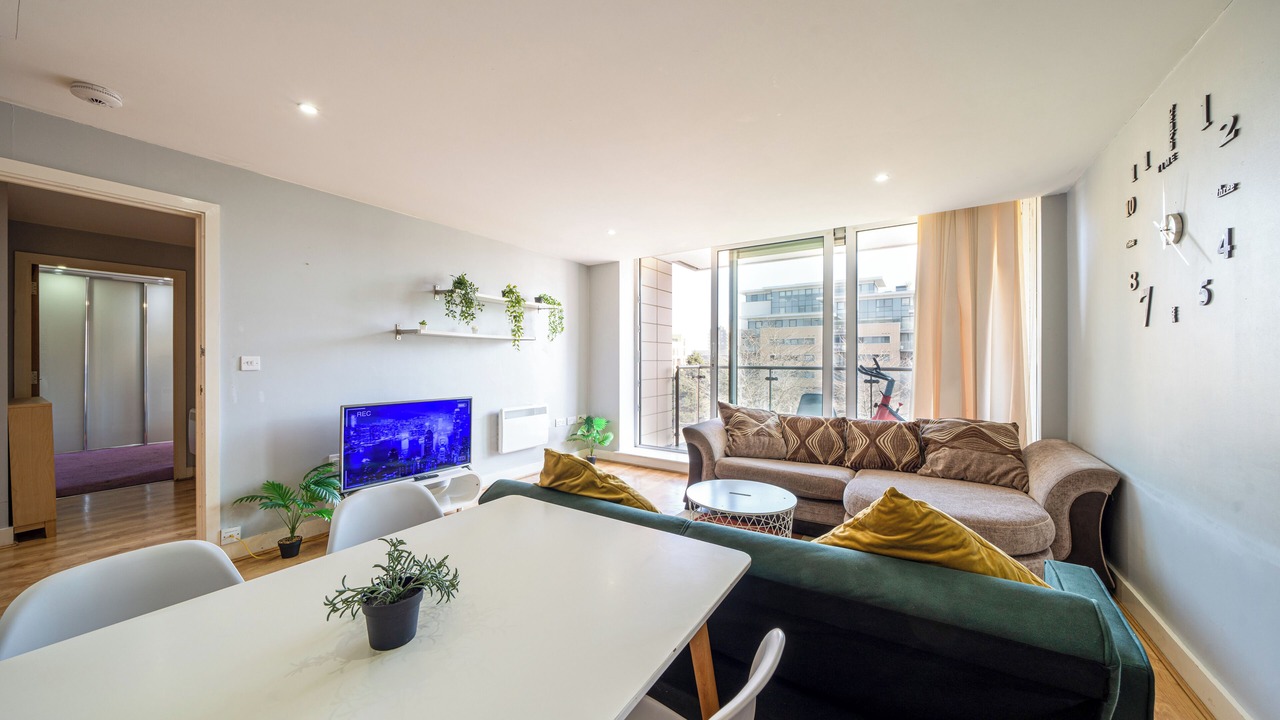 Photo of Livingroom in Newham