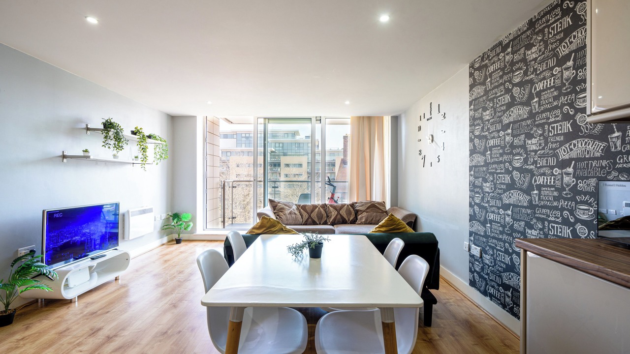 Photo of Livingroom in Newham