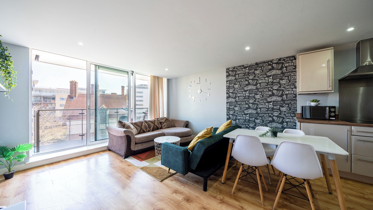 Photo of Livingroom in Newham