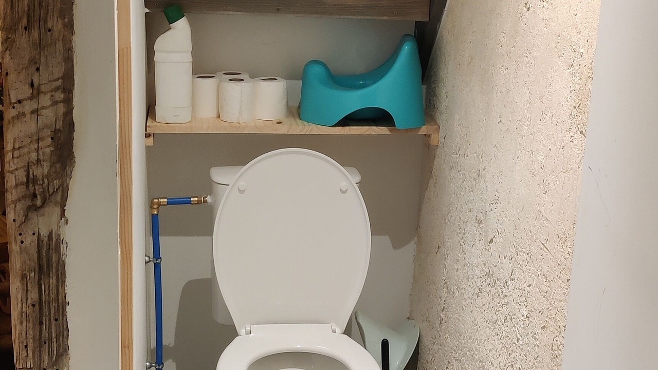 Photo of Bathroom in Laneuveville-derriere-Foug