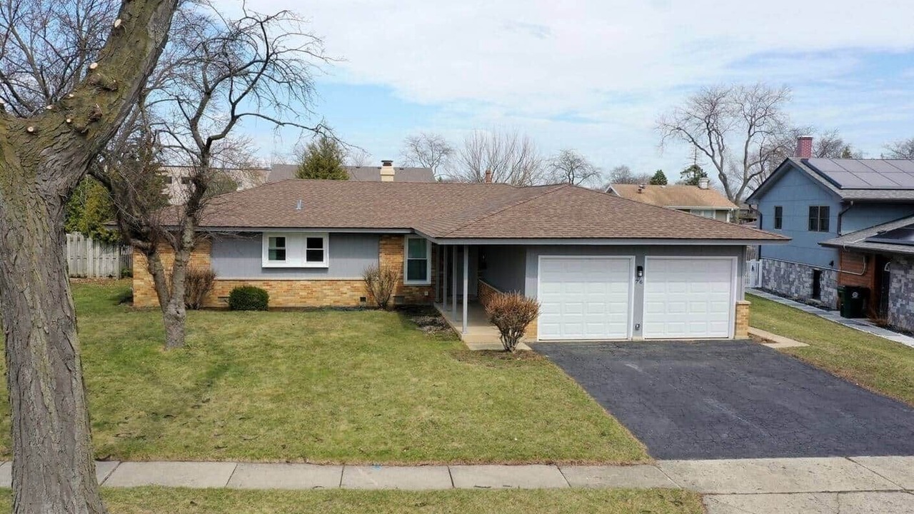 Photo of Outdoor in Elk Grove Village