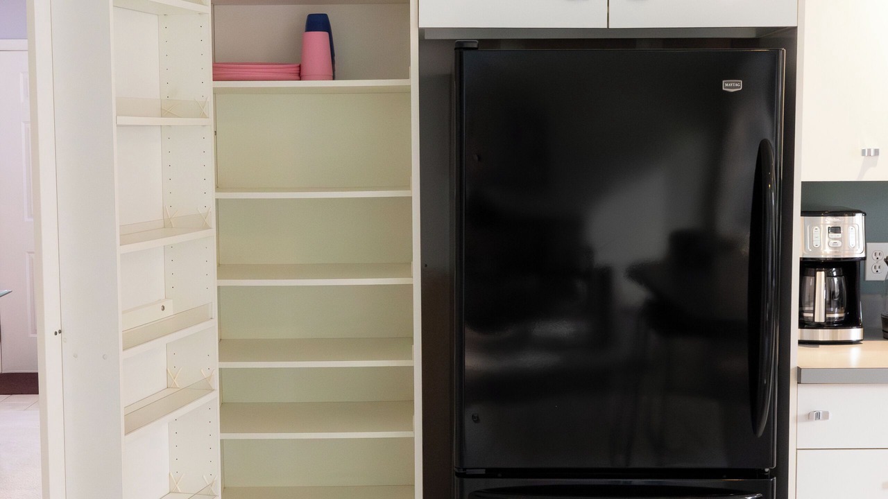 Photo of Kitchen in Lee