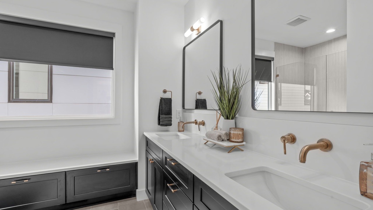 Photo of Bathroom in Downtown