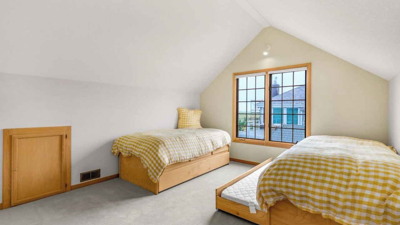 Photo of Bedroom in Gearhart