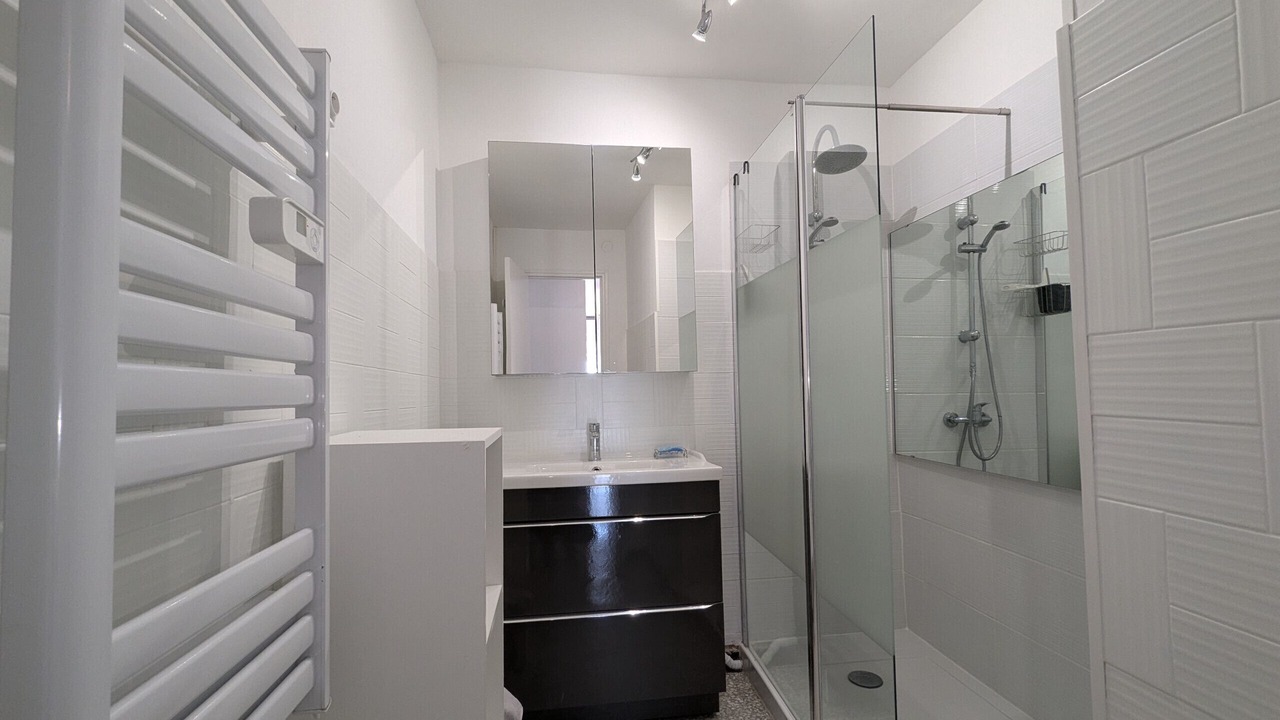 Photo of Bathroom in Le Grau-Du-Roi