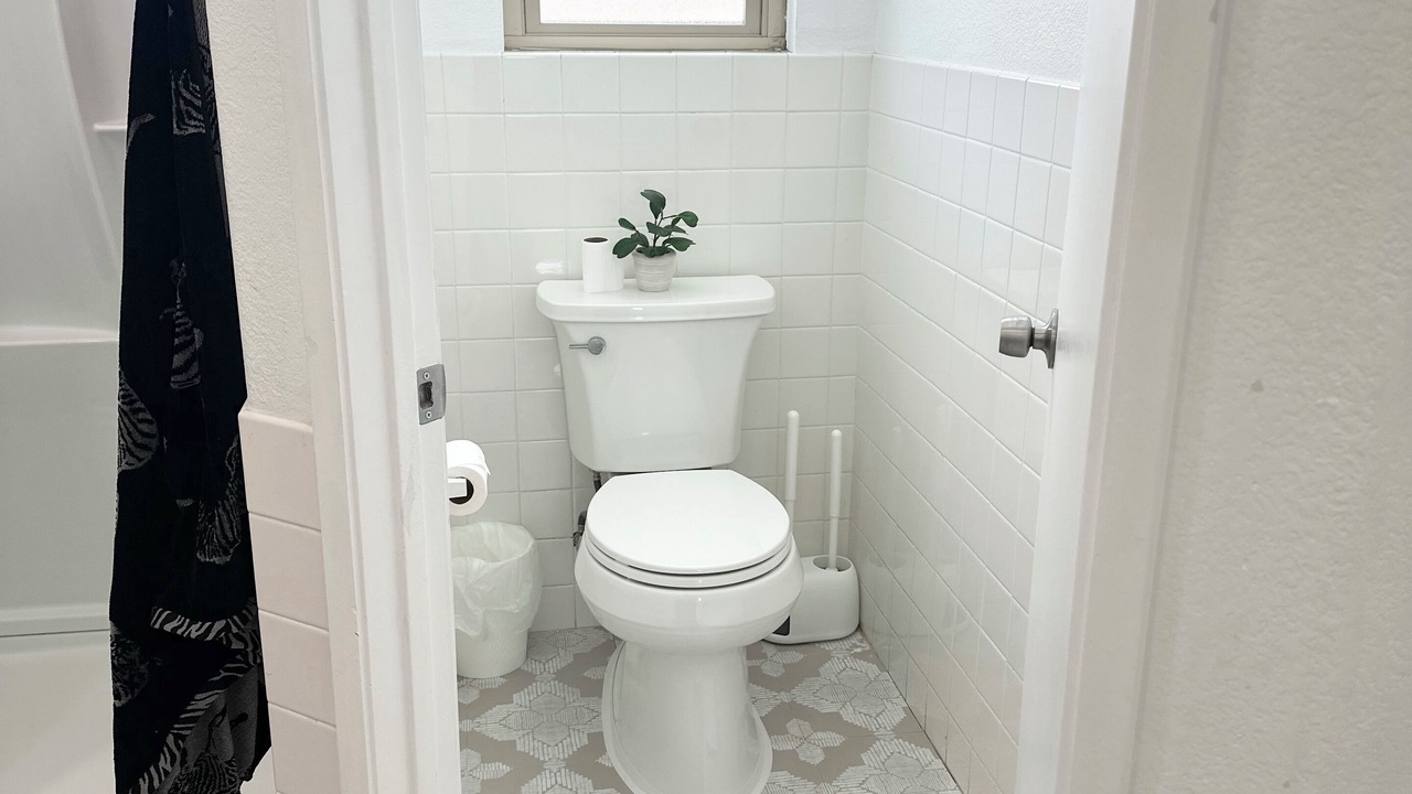 Photo of Bathroom in Lake Elsinore