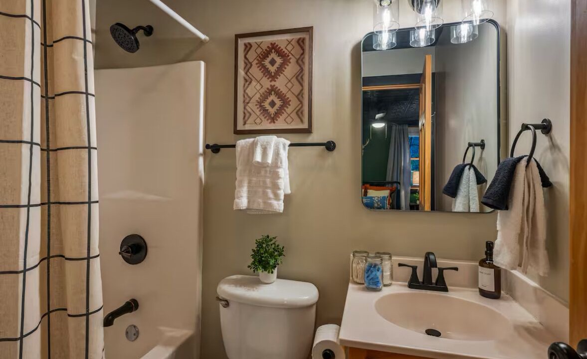 Photo of Bathroom in Pigeon Forge