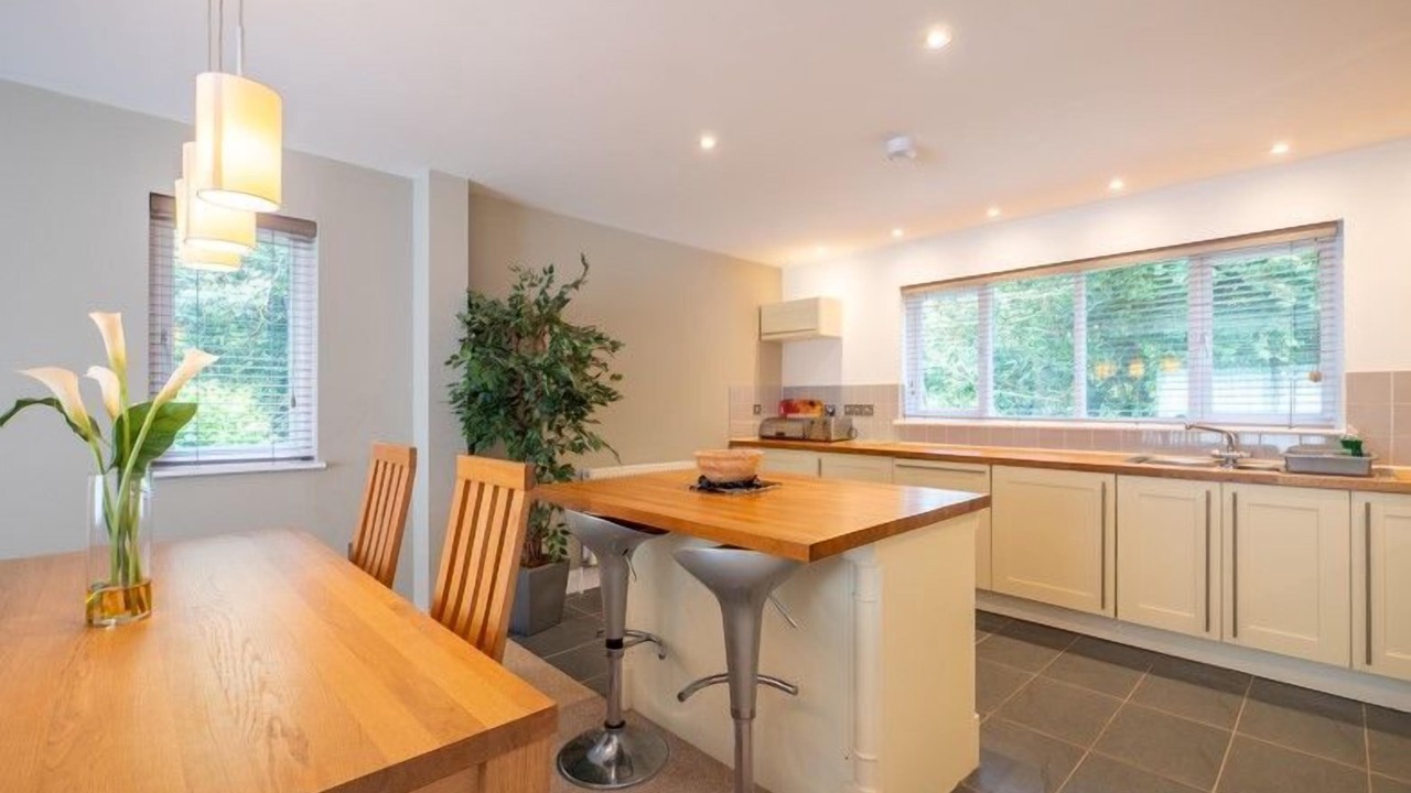 Photo of Others in Carnon Downs