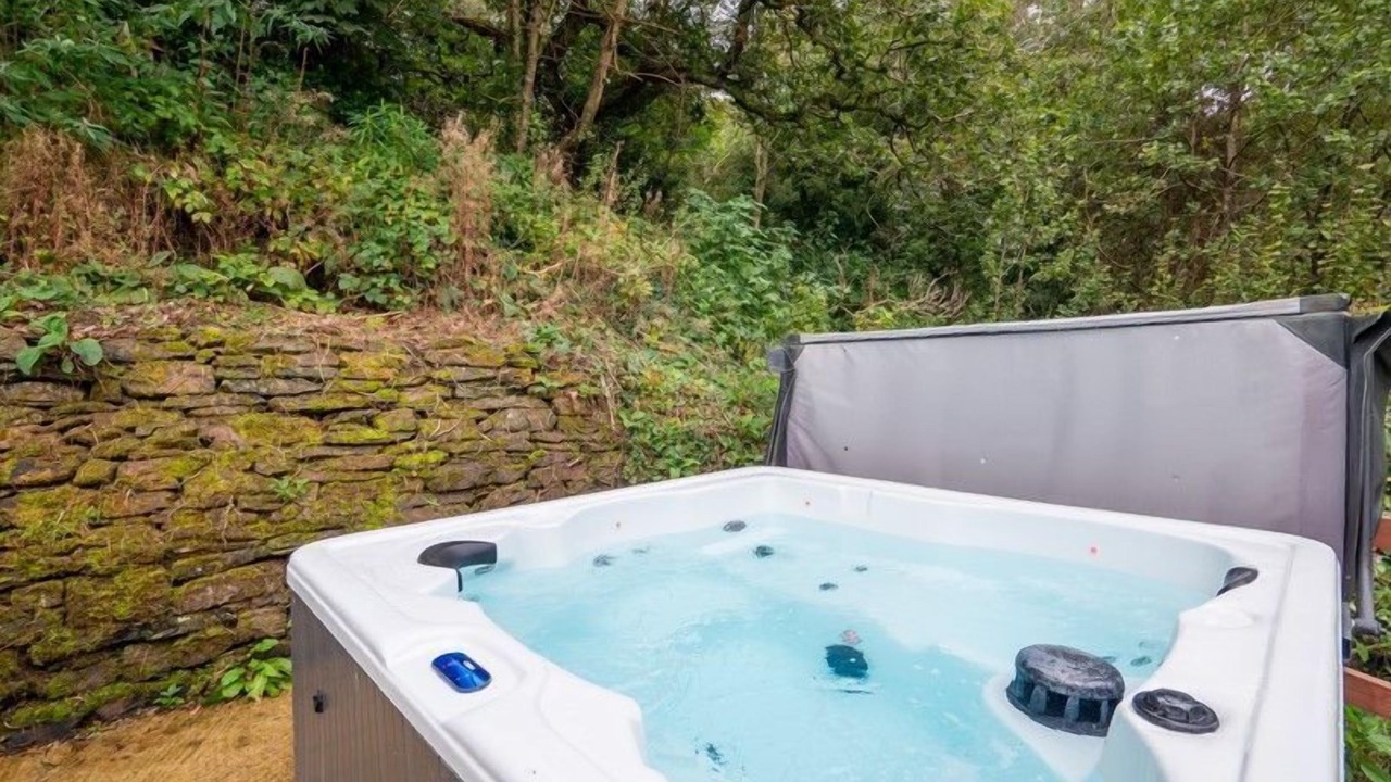 Photo of Others in Carnon Downs