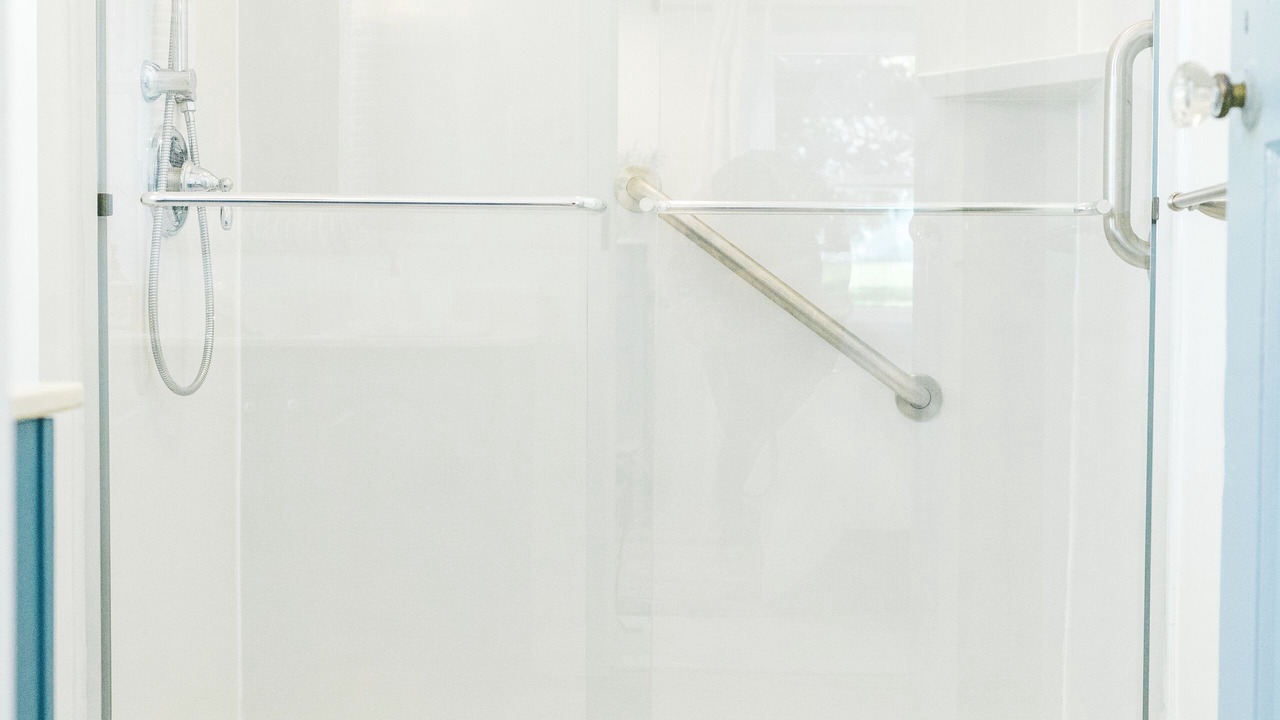 Photo of Bathroom in Waupoos