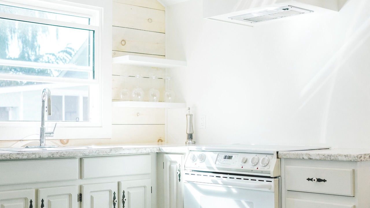 Photo of Kitchen in Waupoos