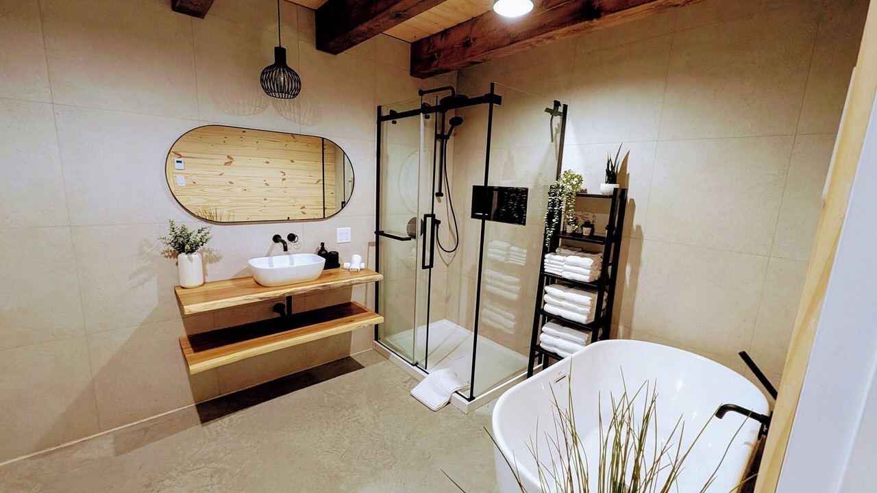 Photo of Bathroom in L'Anse-Saint-Jean
